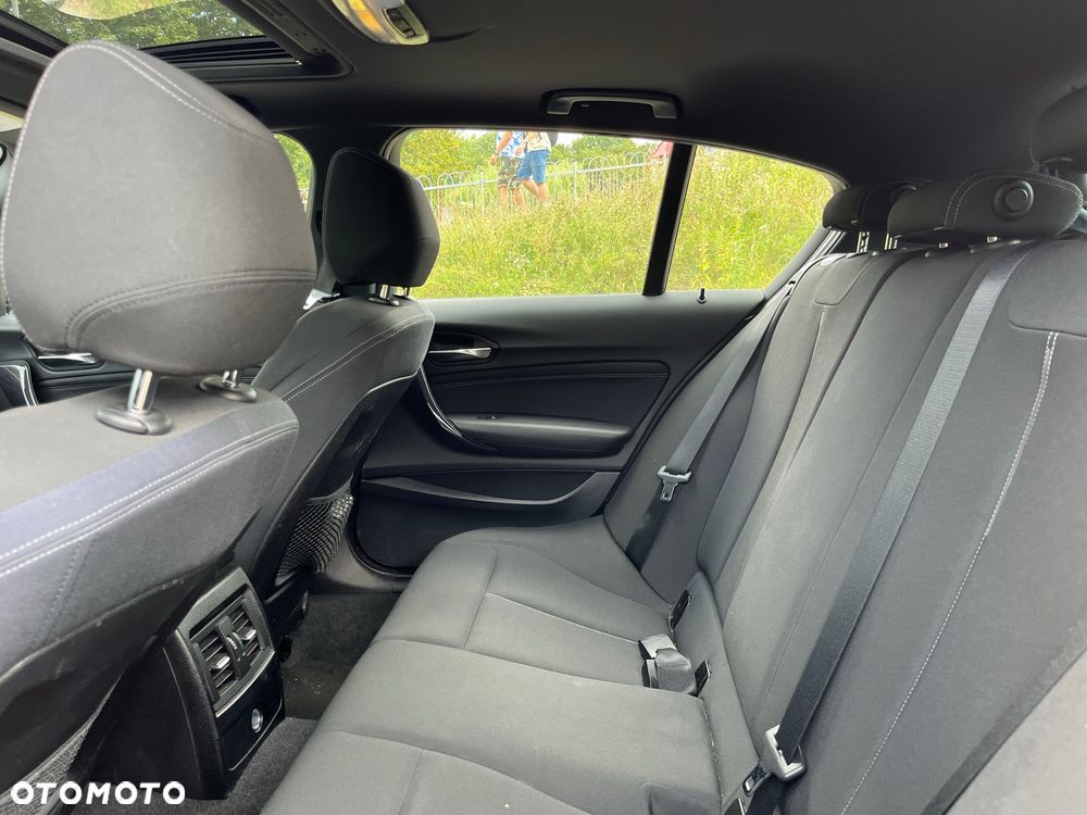 BMW Seria 1 118i Sport Line - 20