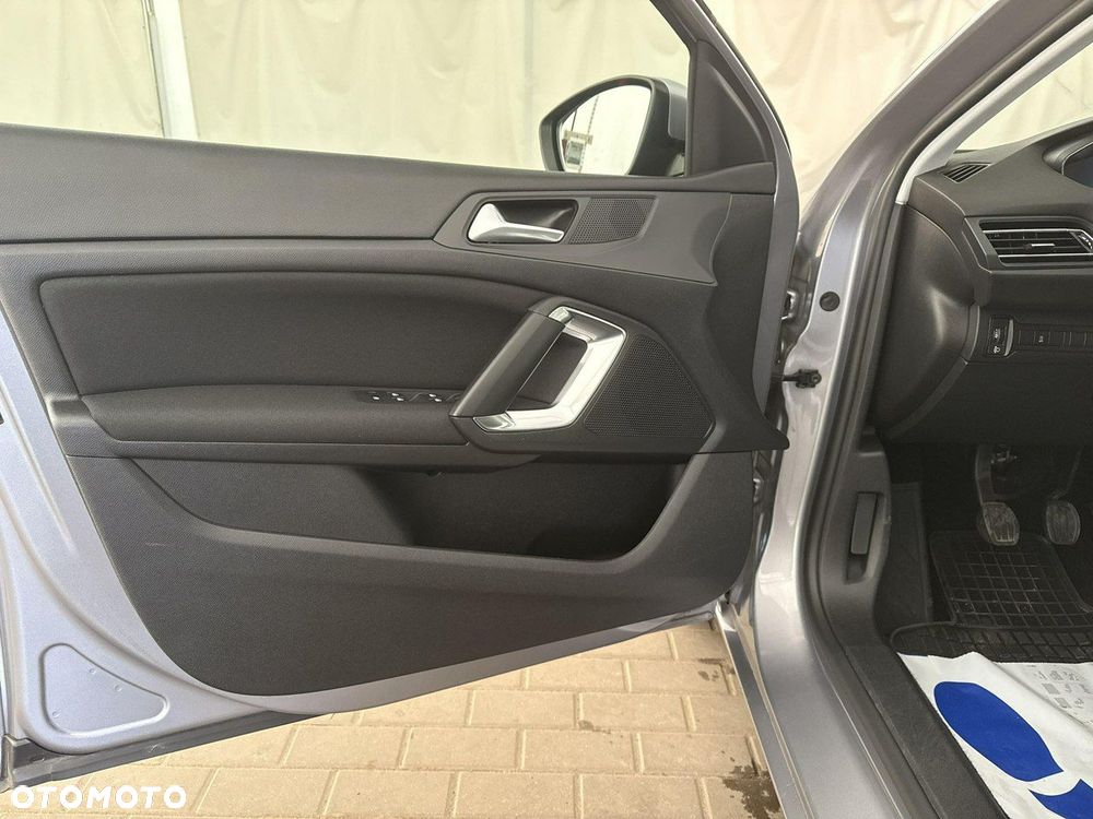 Peugeot 308 - 11
