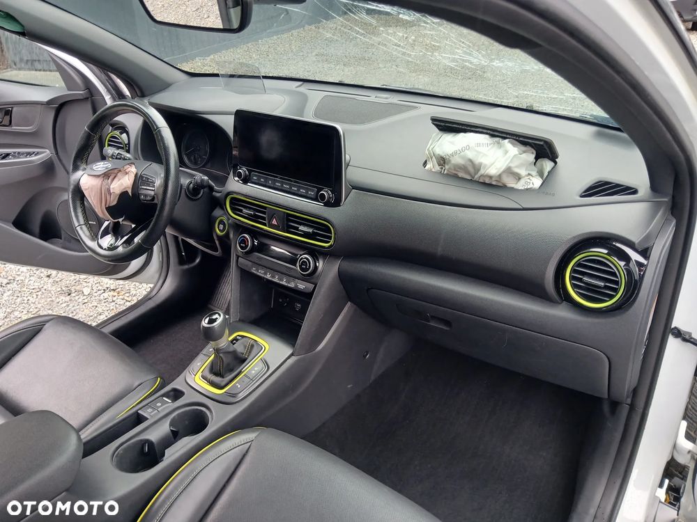 Hyundai Kona 1.6 GDI Hybrid Premium DCT - 18