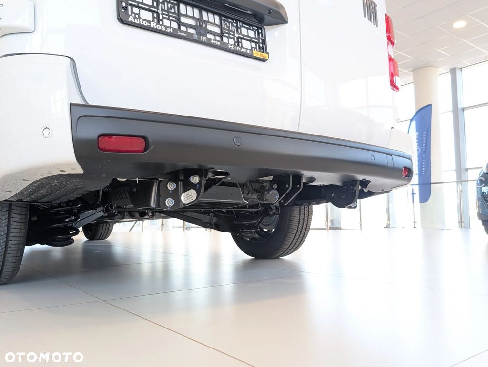 Fiat Scudo Furgon XL Diesel 2.2 180 KM Automat - 11