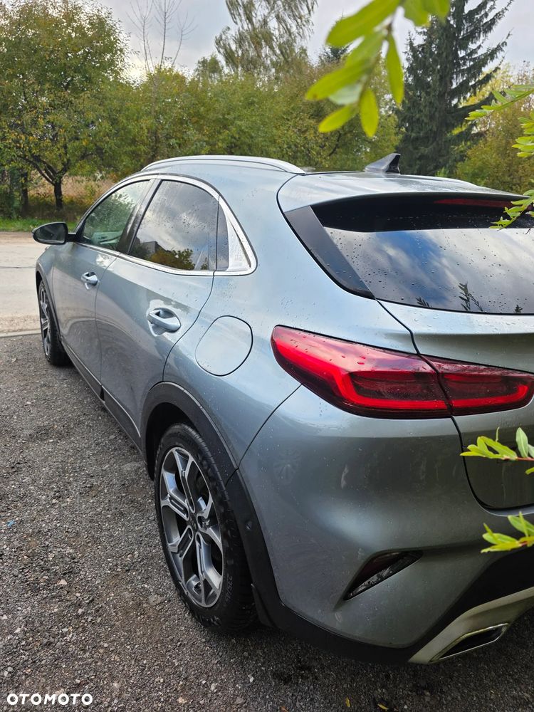 Kia Xceed 2021 photo 2