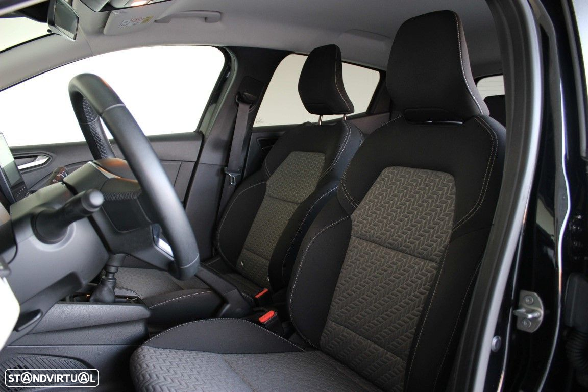 Renault Clio - 12