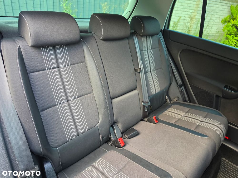 Volkswagen Golf Plus 1.6 TDI Comfortline - 35