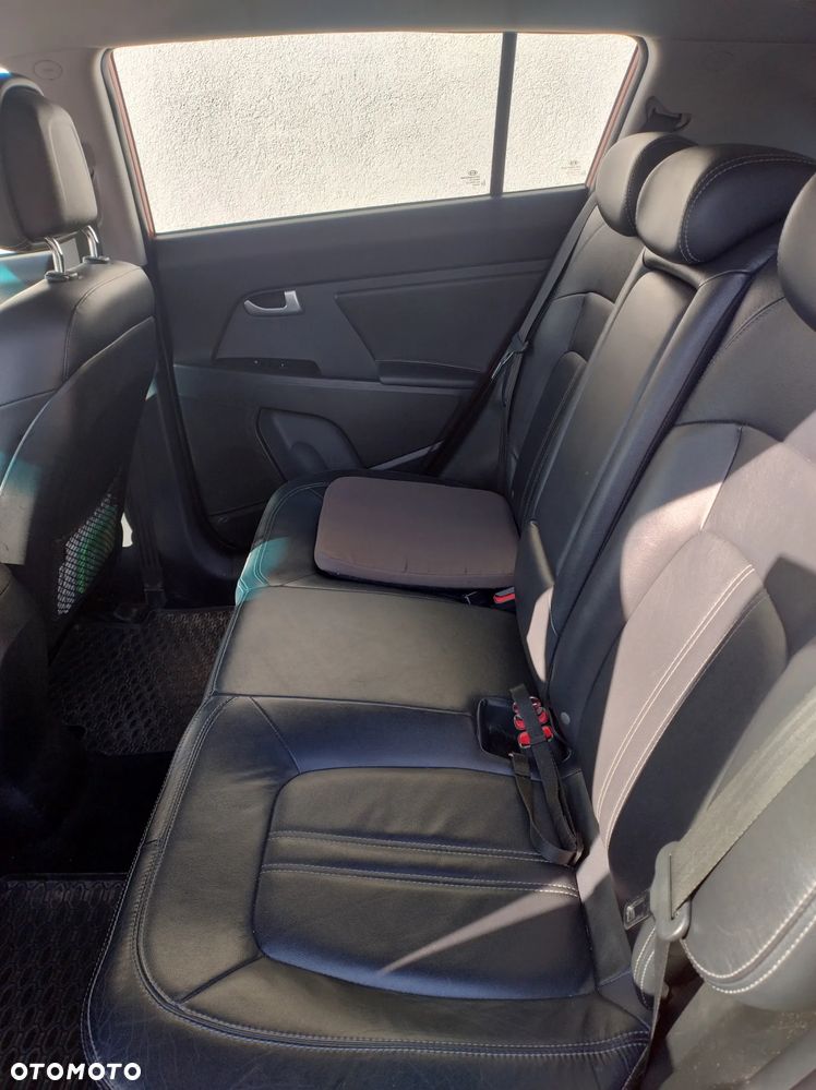 Kia Sportage 2.0 CRDI XL - 8