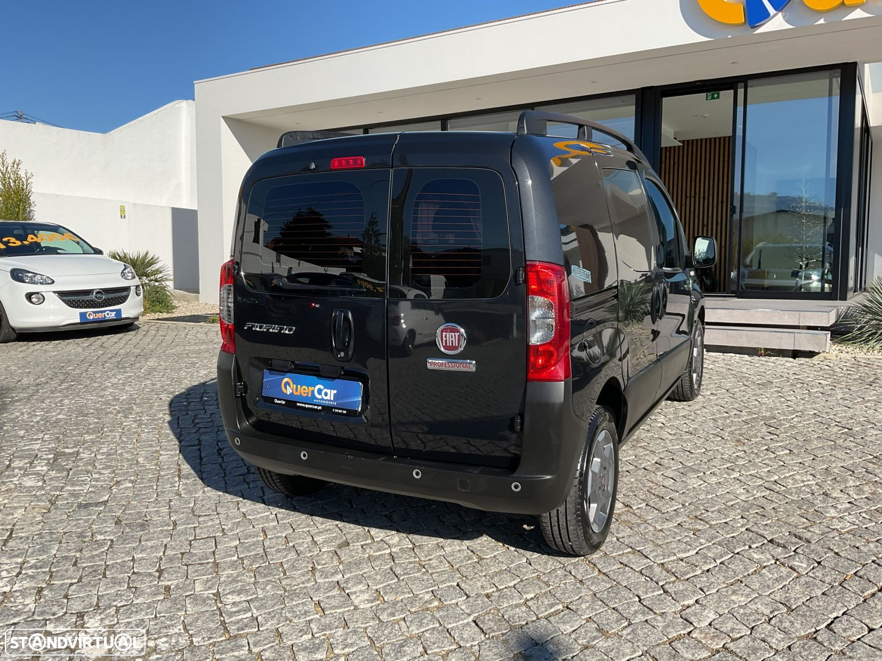 Fiat Fiorino 1.3 M-jet Adventure com 1GD - 14