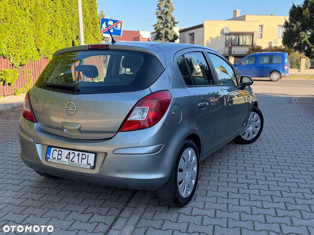 Opel Corsa - 10