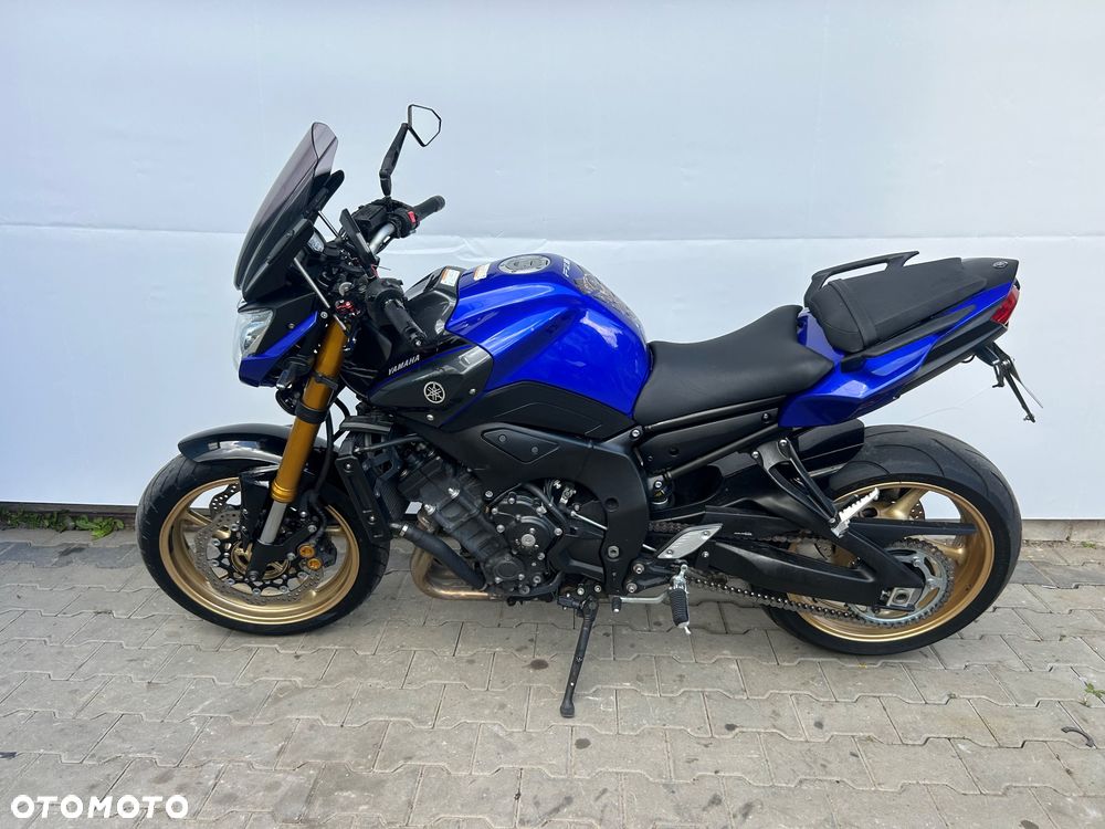 Yamaha FZ8 - 4