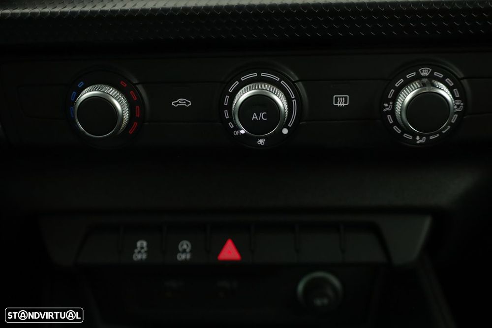 Audi A1 Sportback 30 TFSI Advanced S tronic - 12