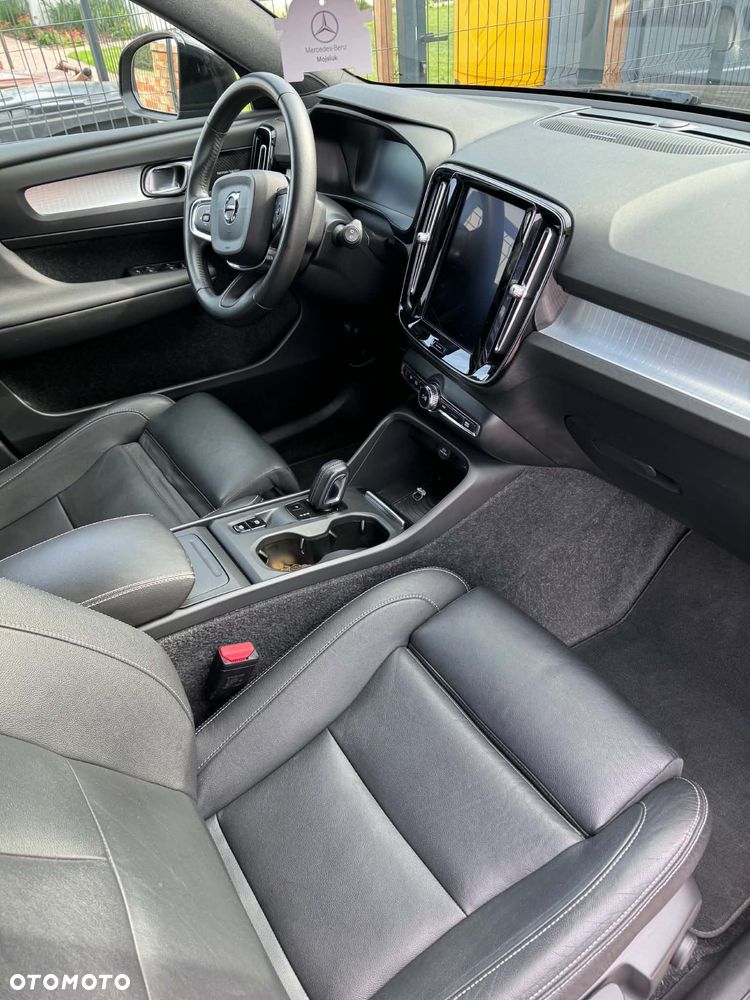 Volvo XC 40 D4 AWD - 3