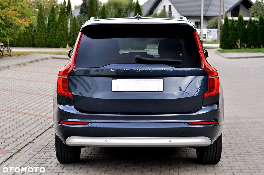 Volvo XC 90 B5 D AWD Geartronic Momentum Pro - 12