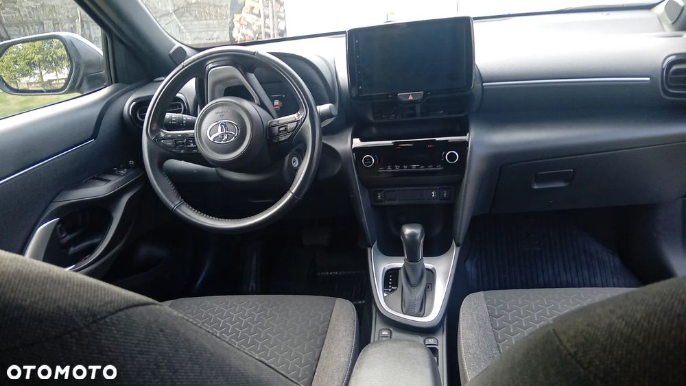 Toyota Yaris Cross - 11