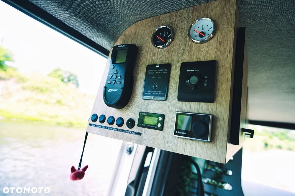 Volkswagen Crafter - 25