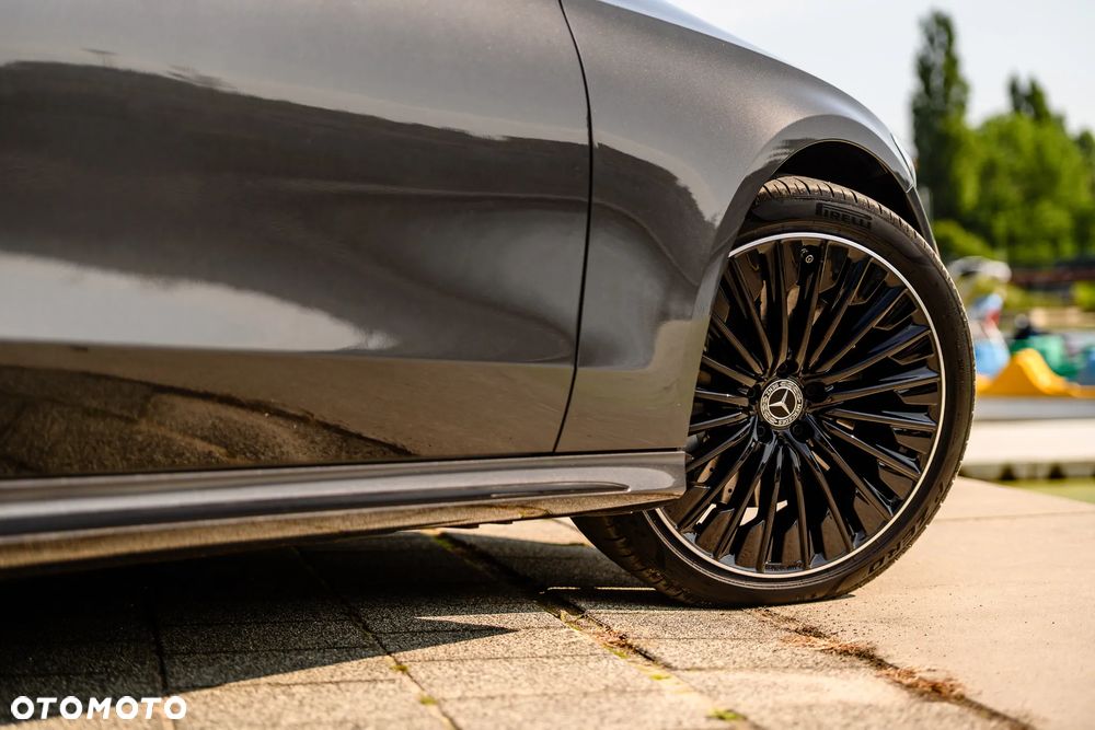 Mercedes-Benz Klasa E 200 mHEV 4-Matic AMG 9G-Tronic - 17