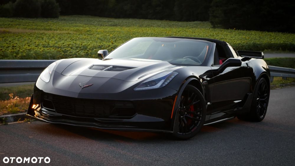 Chevrolet Corvette - 38