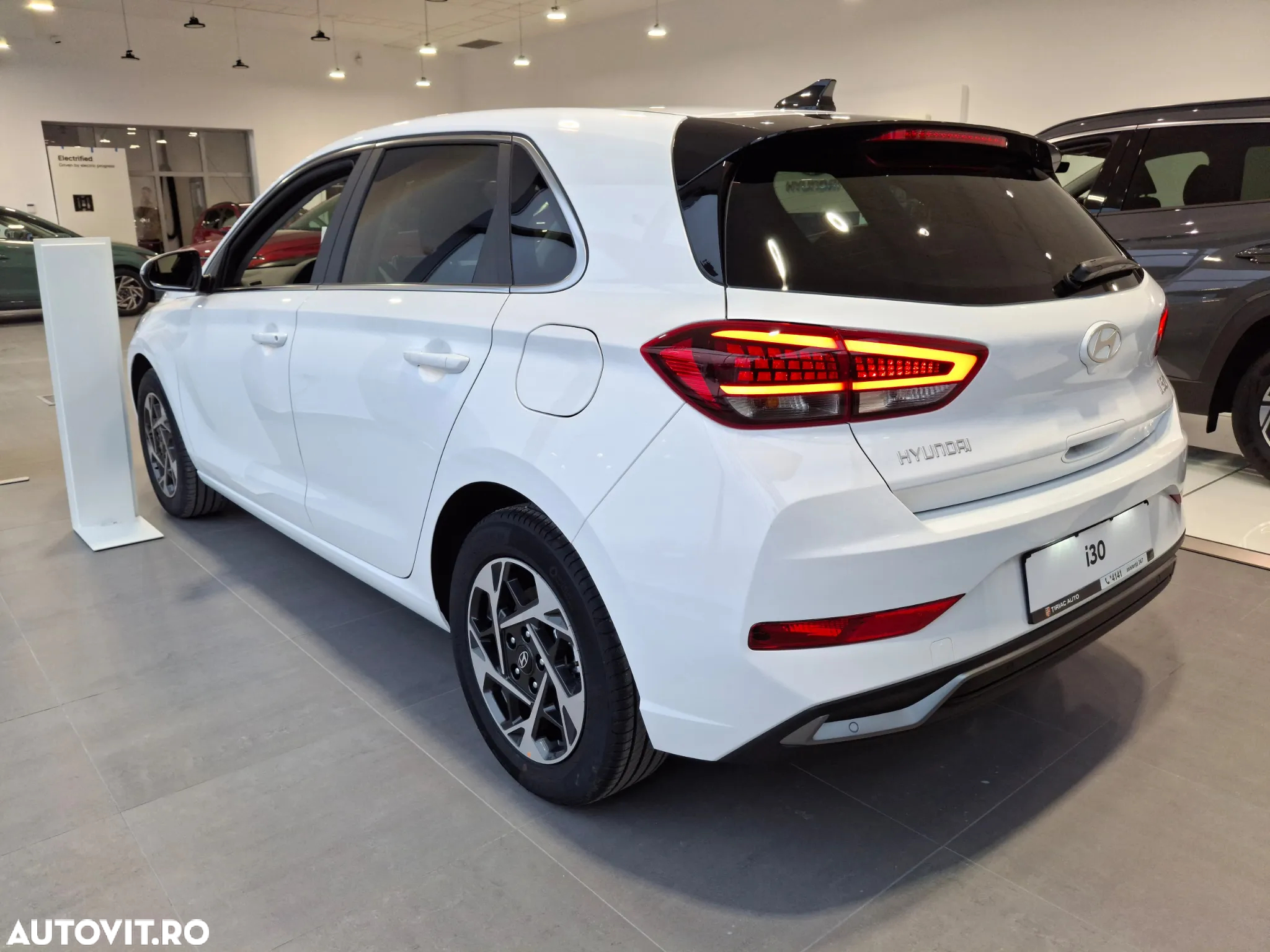 Hyundai i30 1.5 96CP M/T Highway - 4