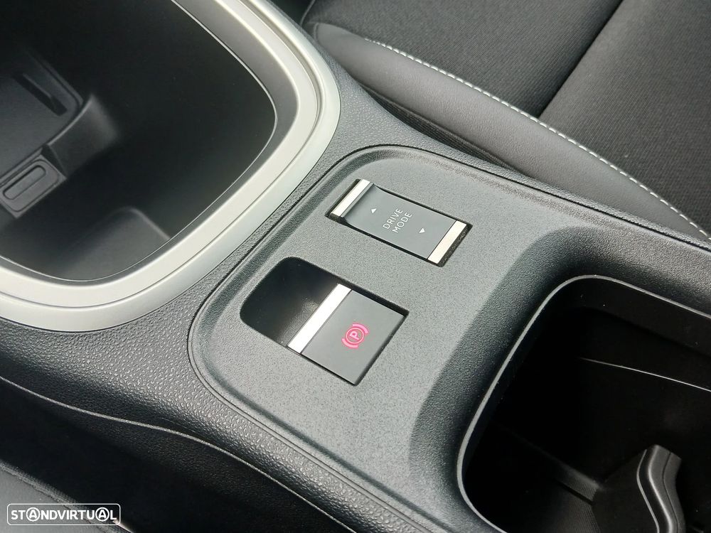 Jeep Avenger 1.2 e-Hybrid Altitude DCT - 28