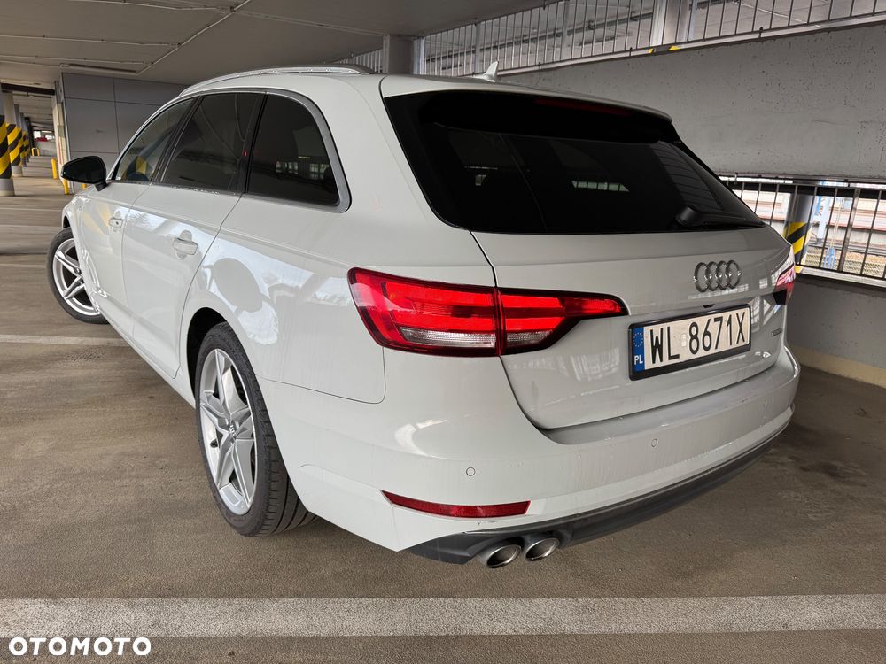 Audi A4 Avant - 4
