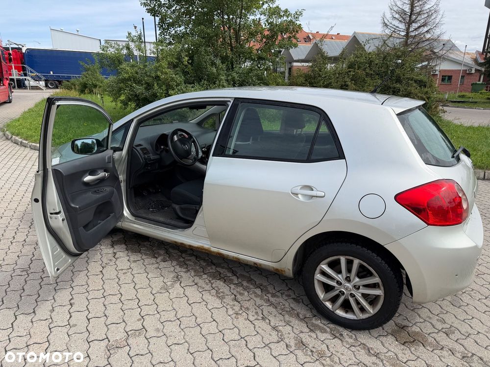 Toyota Auris 1.6 VVT-i Premium - 9