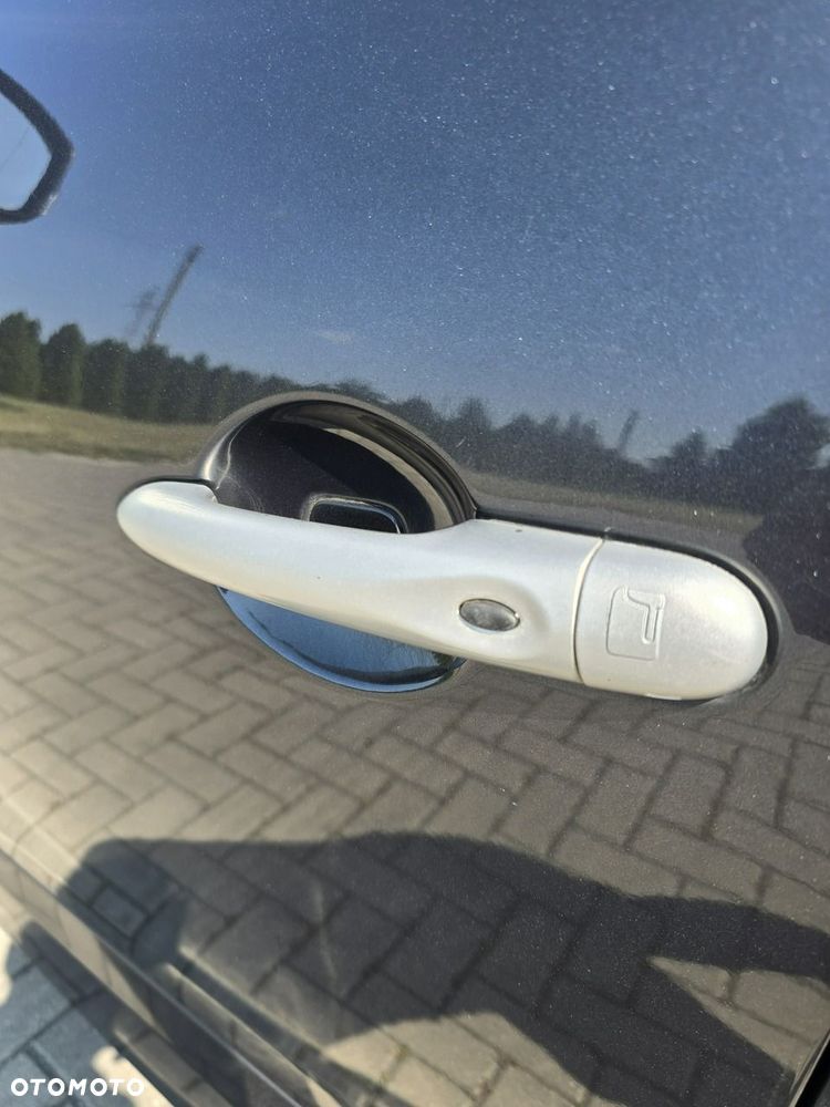 Renault Grand Scenic - 28