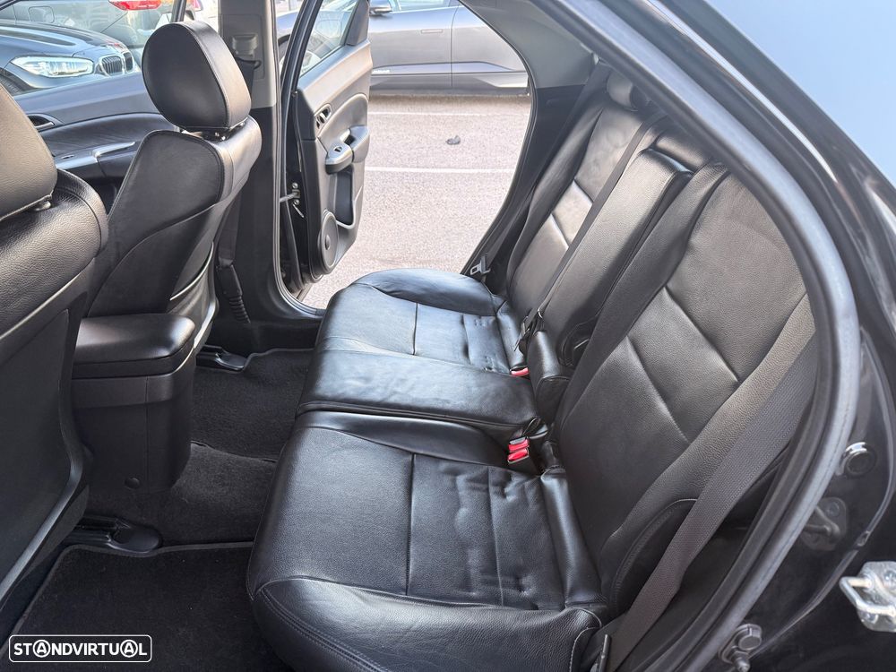 Honda Civic 1.4 i-VTEC Elegance - 17