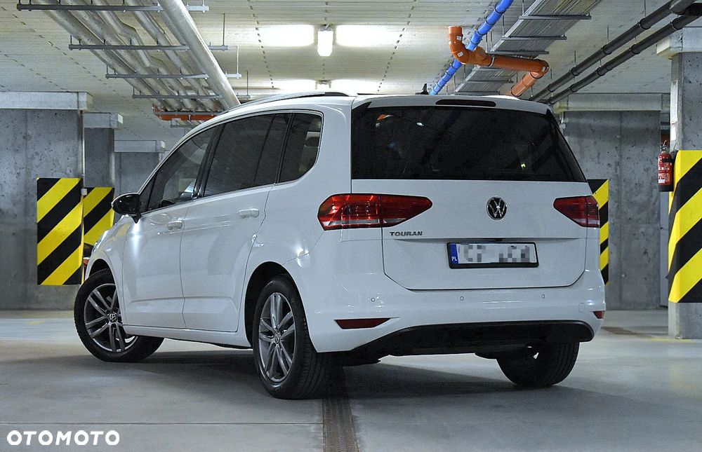 Volkswagen Touran 1.5 TSI EVO Highline DSG - 6