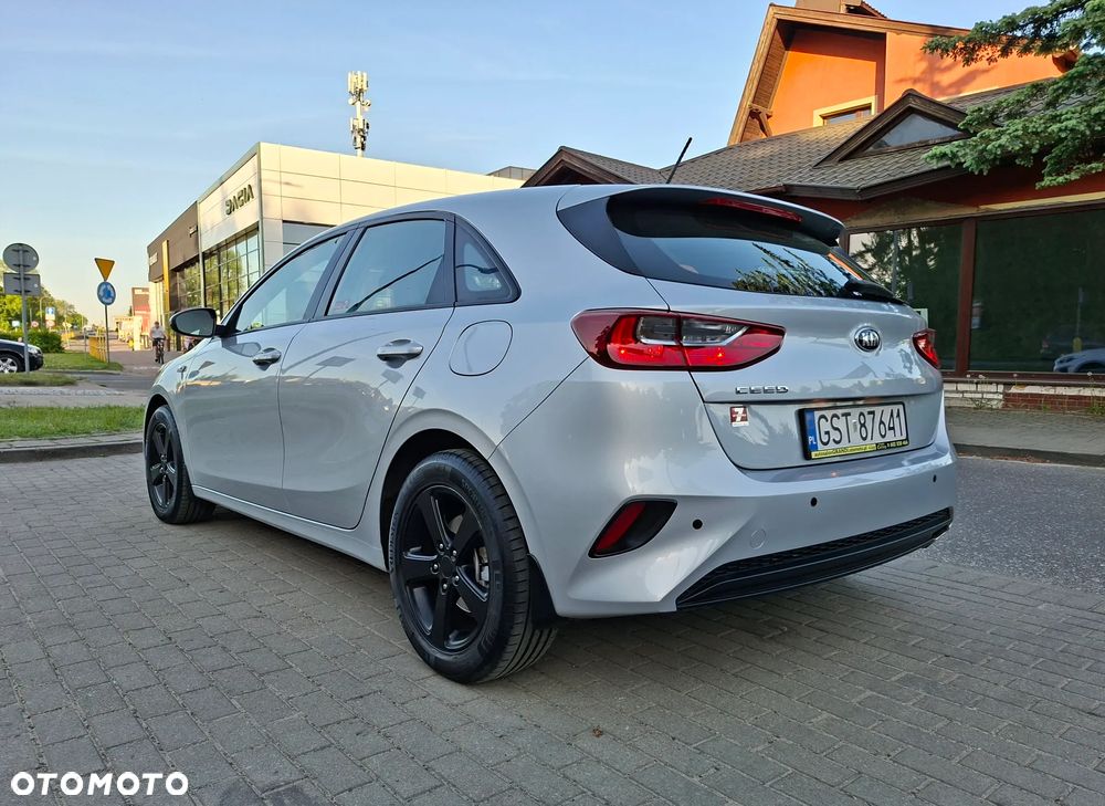 Kia Ceed - 29