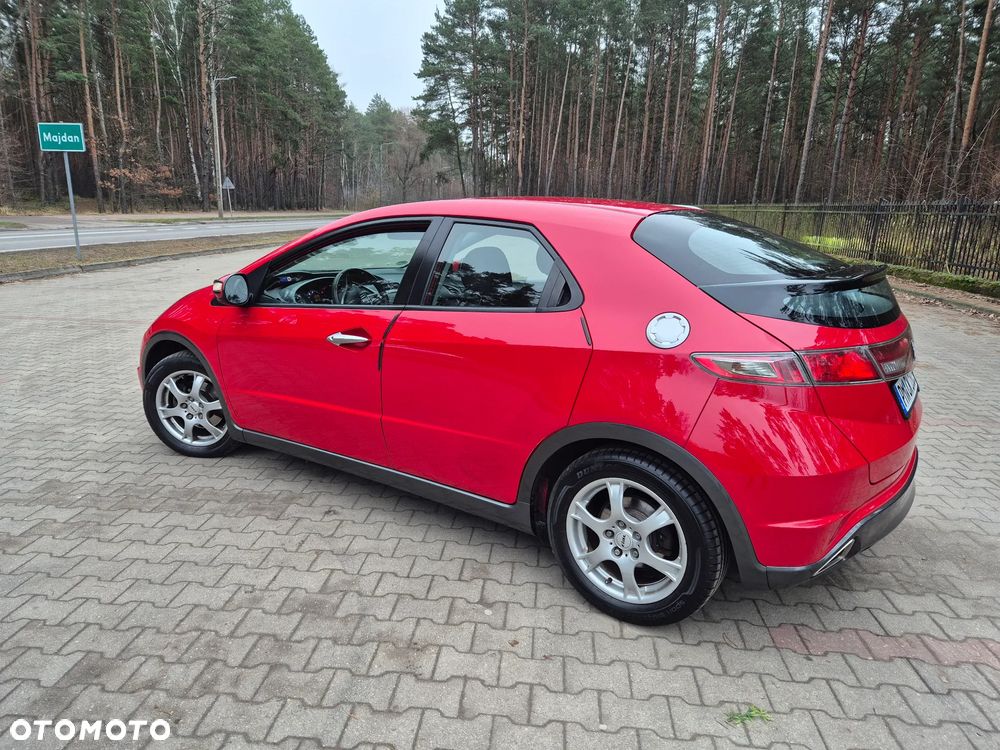 Honda Civic 1.4 i-VTEC Comfort - 9