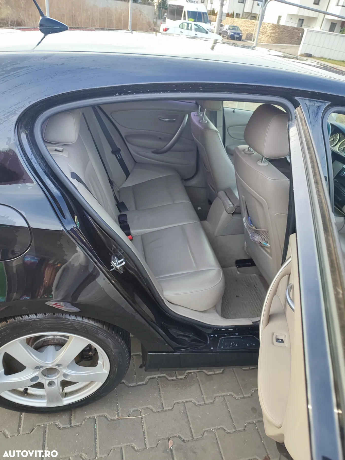 BMW Seria 1 118i - 8