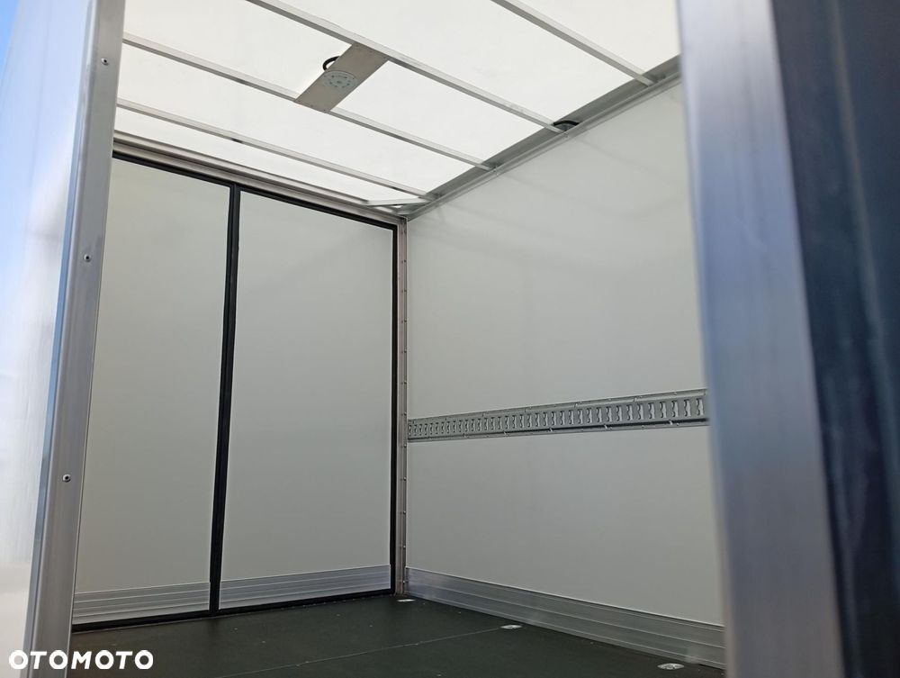 Volkswagen Crafter - 7