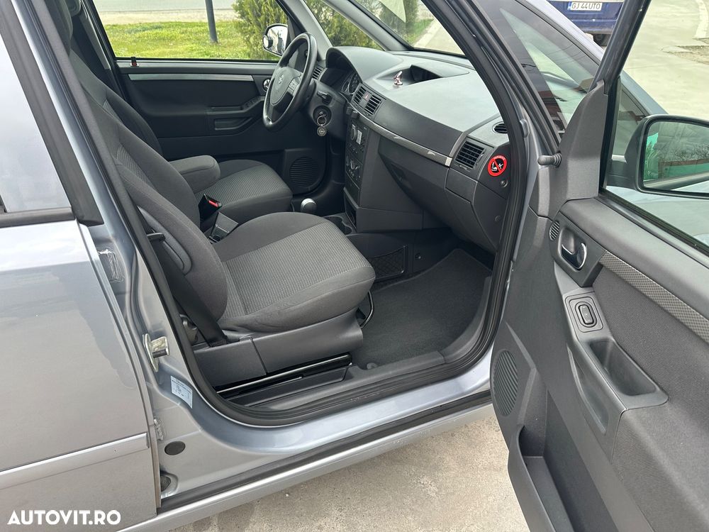 Opel Meriva 1.6i Essentia Easytronic - 15