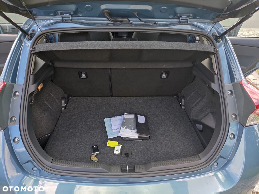 Toyota Auris - 15