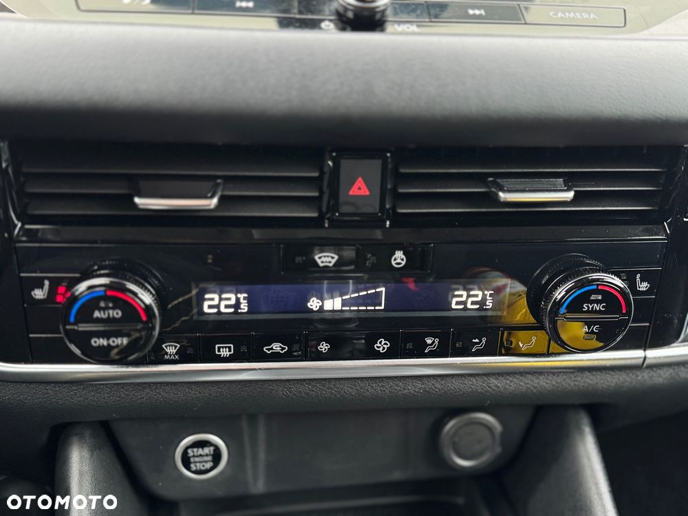 Nissan Qashqai 1.3 DIG-T MHEV N-Connecta - 17