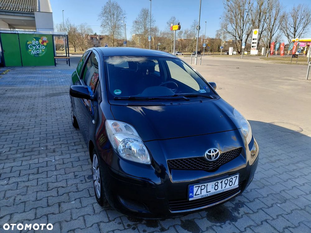 Toyota Yaris 1.33 Luna - 2