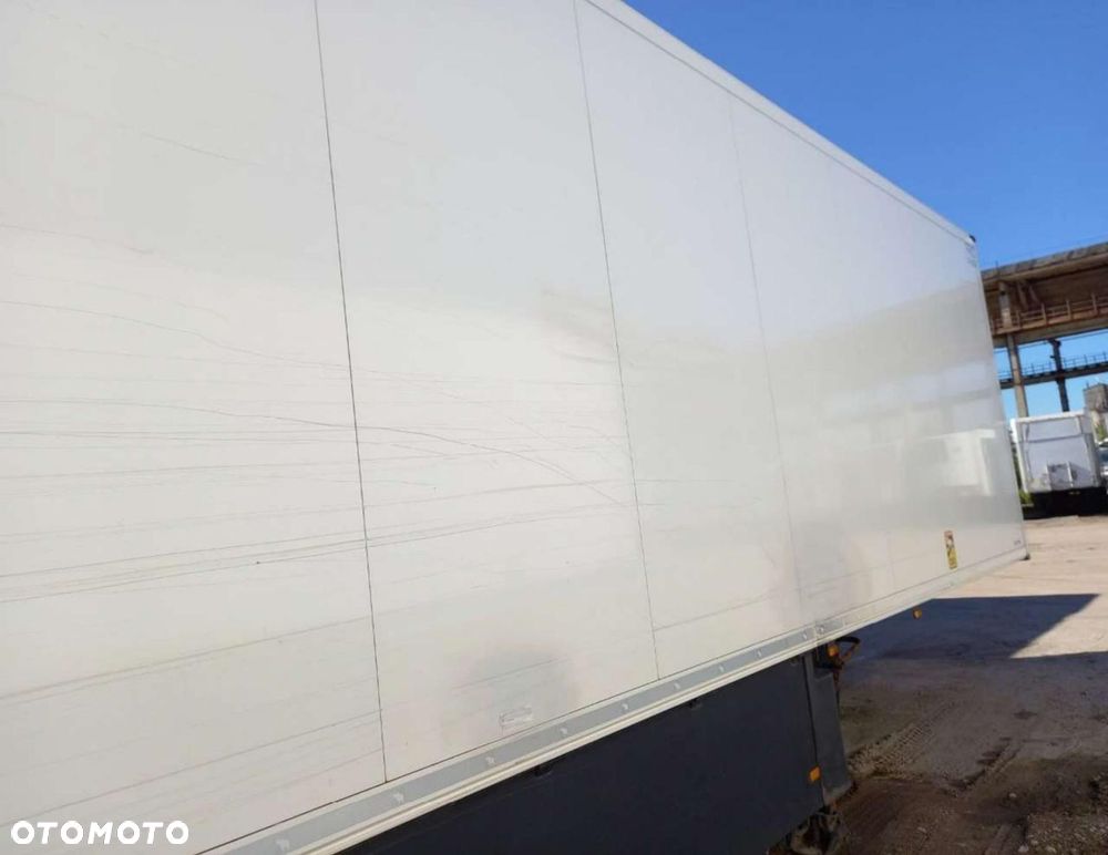 Schmitz Cargobull SKO FP 60 ThermoKing SLXi 300 - 8