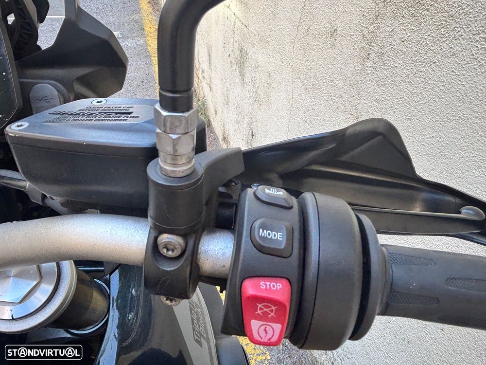 BMW F 850 GS TRIPLE BLACK - 6