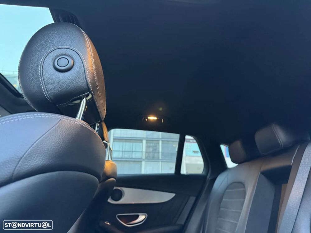 Mercedes-Benz EQC 400 4Matic - 11