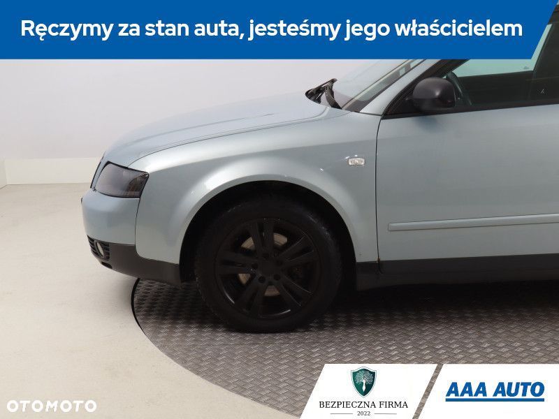 Audi A4 Limousine - 17
