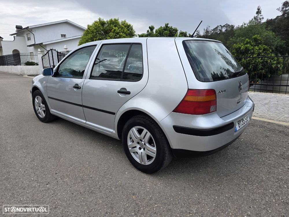 VW Golf 1.4i Confortline AC - 16