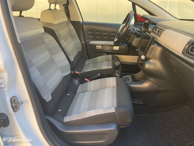 Citroën C3 1.2 PureTech Feel - 32