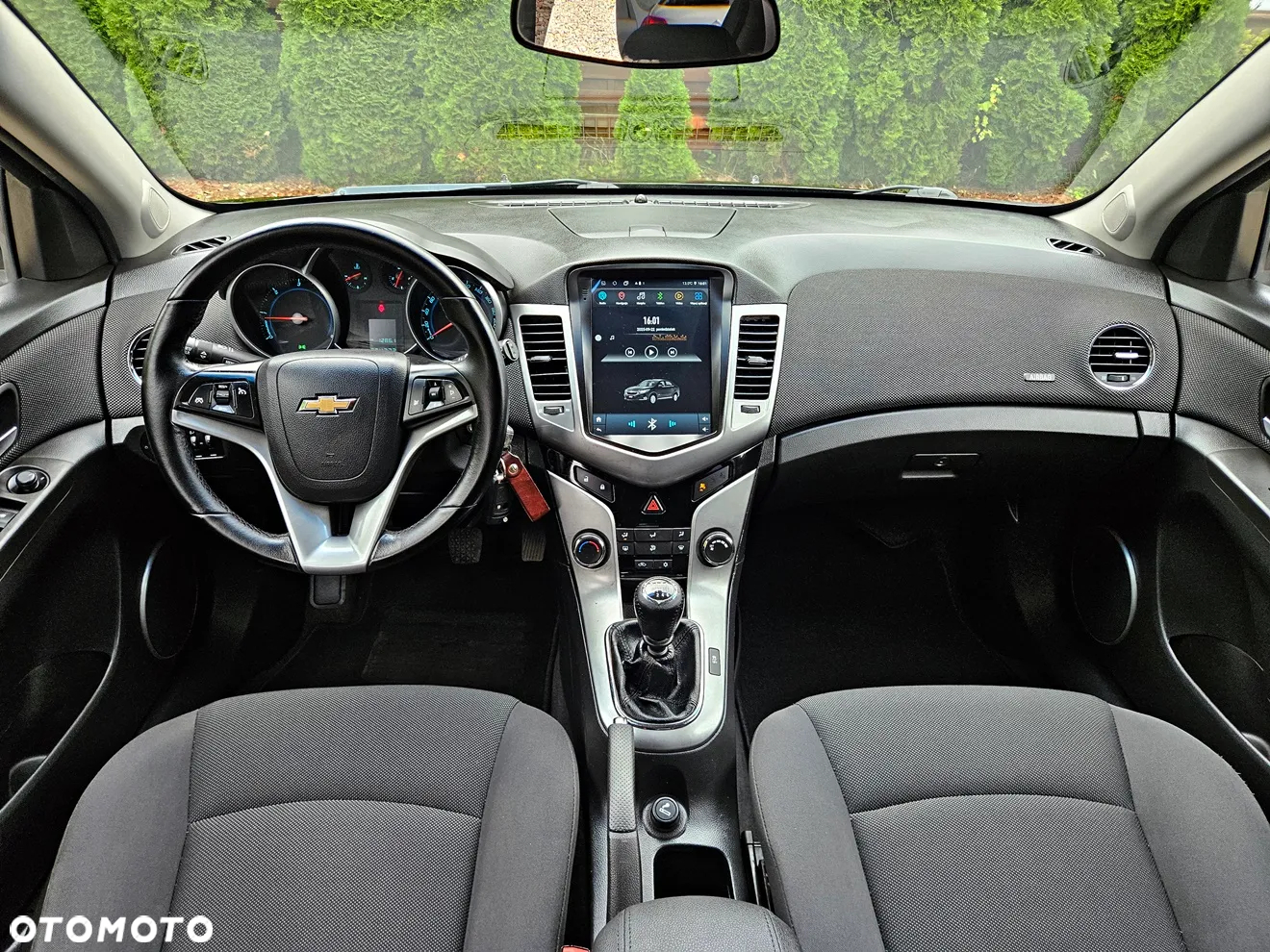 Chevrolet Cruze - 22