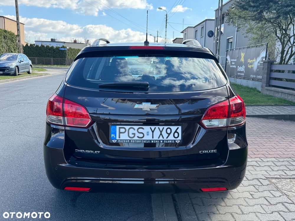 Chevrolet Cruze 1.8 LT - 8