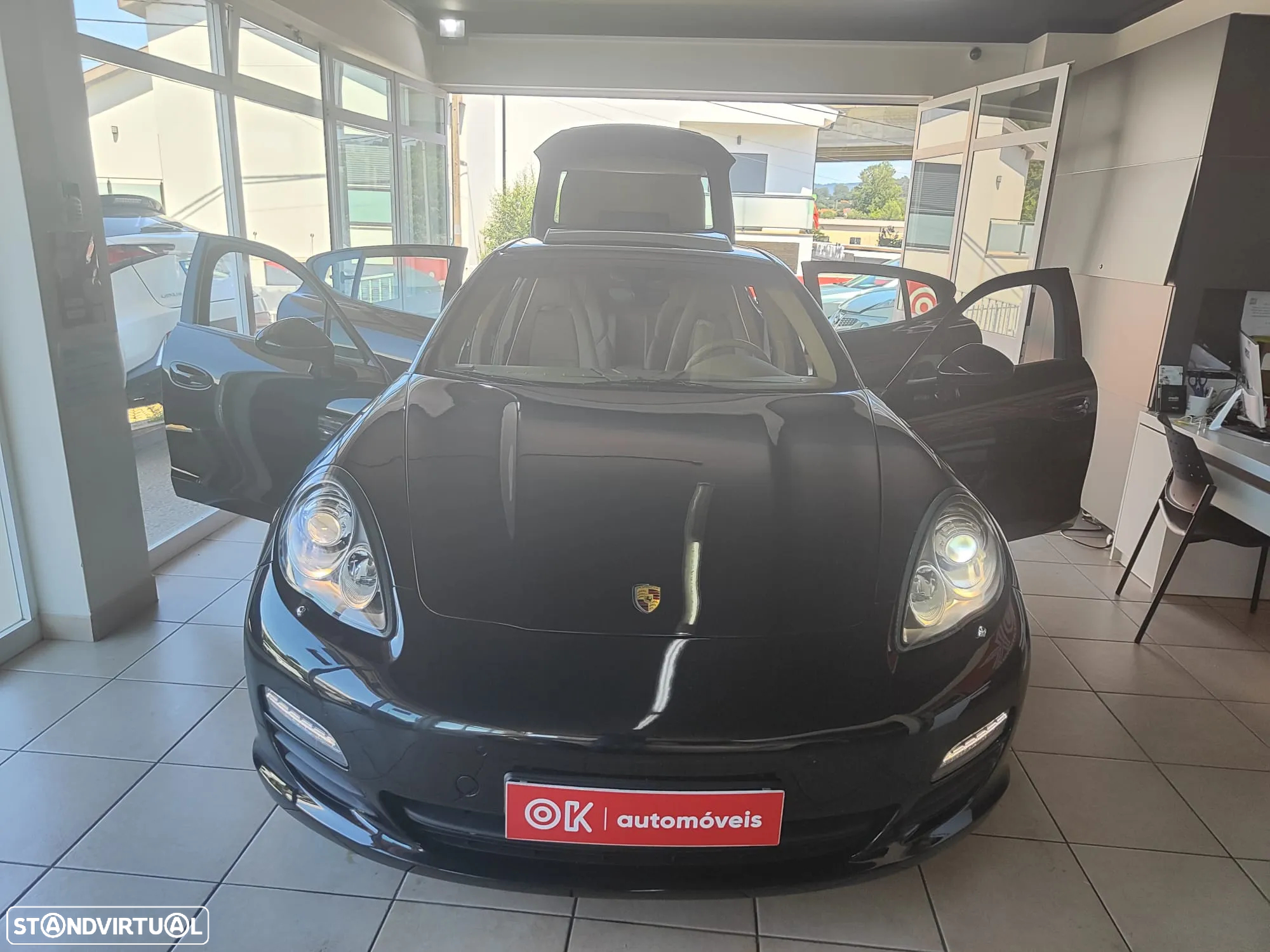 Porsche Panamera Platinum Edition - 18