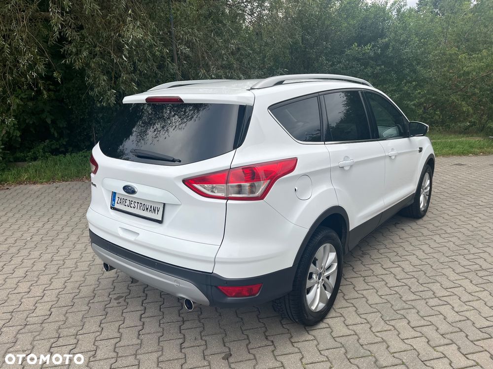 Ford Kuga 2.0 TDCi 2x4 Individual - 6