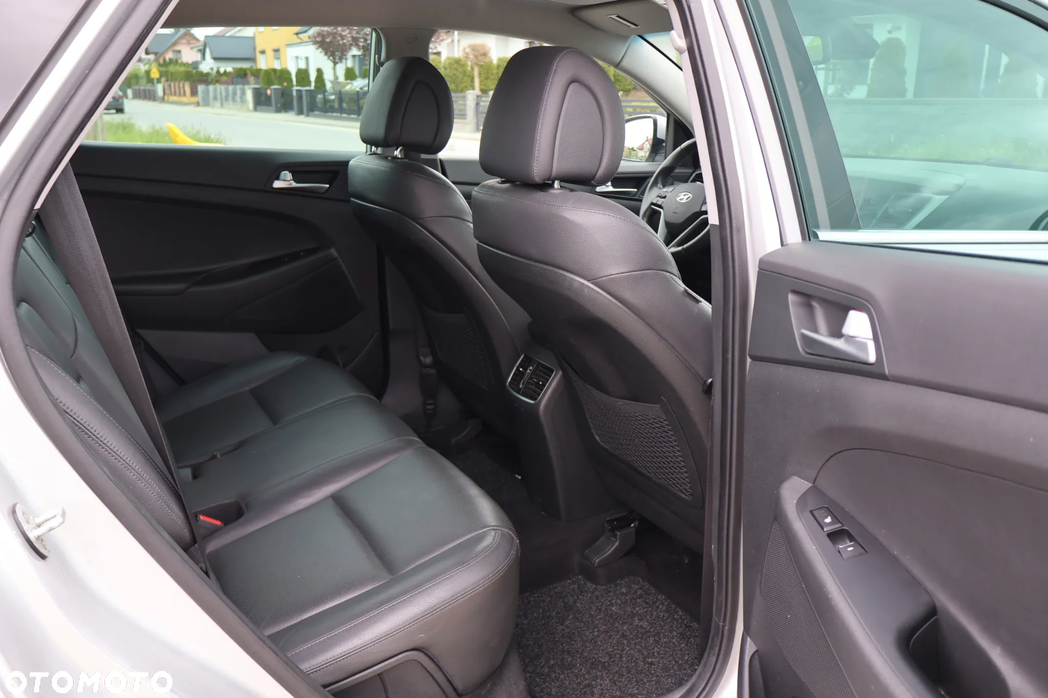 Hyundai Tucson 2.0 CRDI Premium 4WD - 28