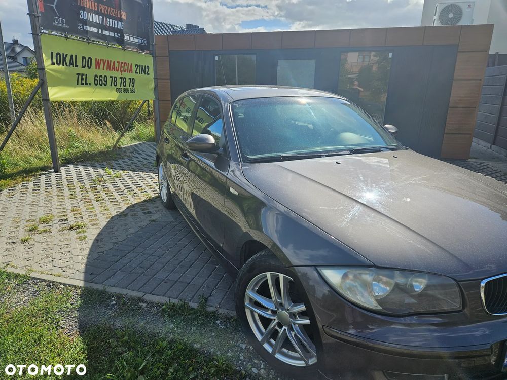 BMW Seria 1 - 1