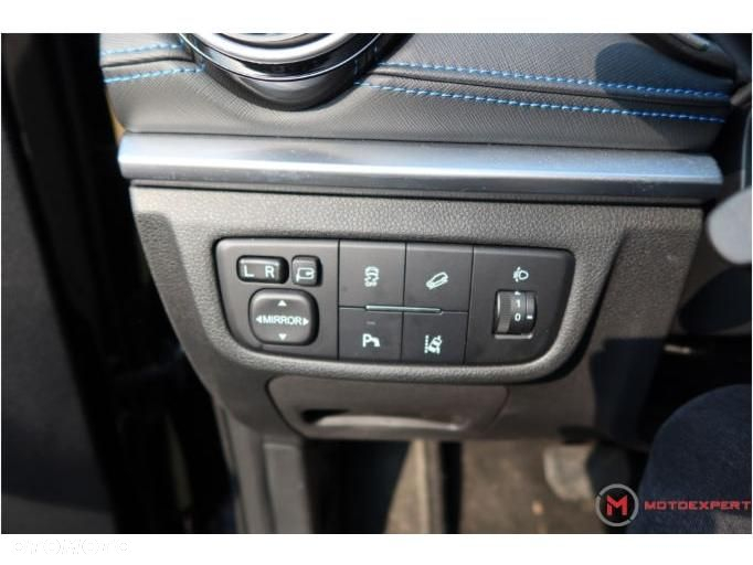 Seres 3 53kWh Luxury - 18