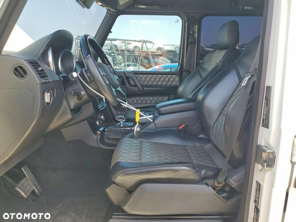 Mercedes-Benz Klasa G AMG 63 AMG SPEEDSHIFT 7G-TRONIC - 7