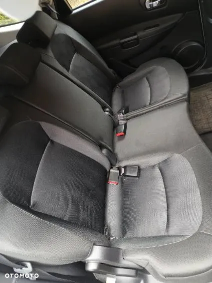 Nissan Qashqai+2 - 14