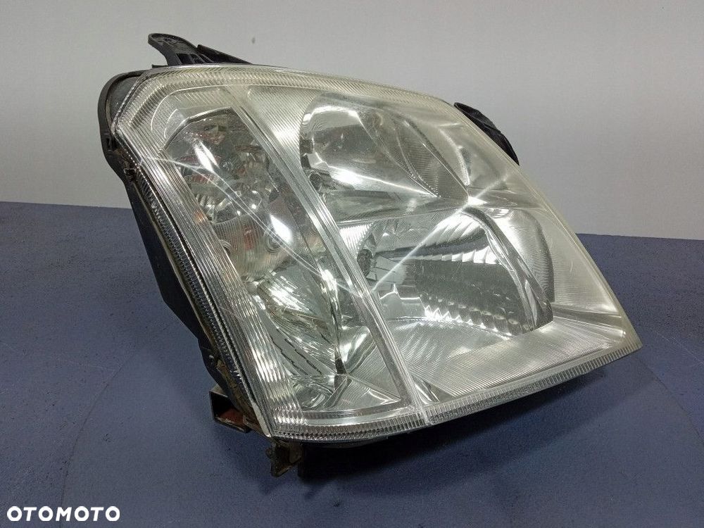 OPEL MERIVA A REFLEKTOR PRAWY LAMPA EU 93321053 - 2