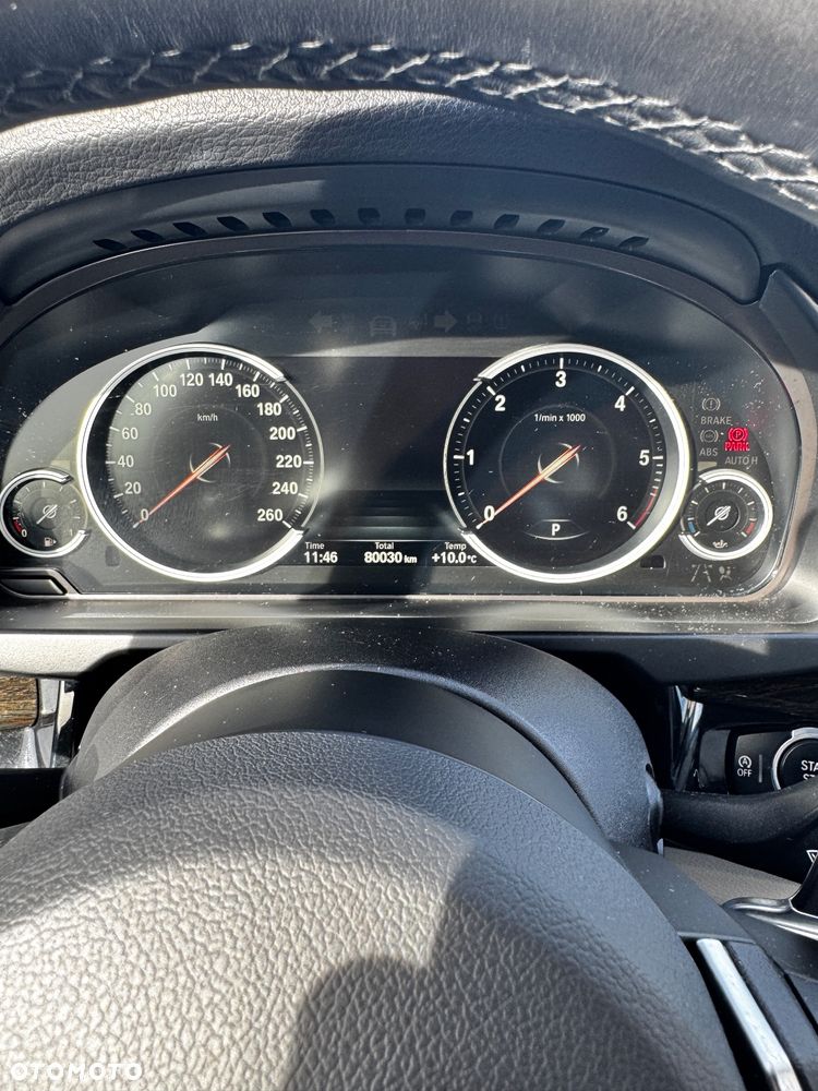 BMW X5 xDrive25d - 13